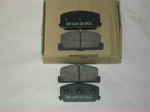 Mitsubishi Minicab U41T U42T Front Brake Pads 1995-1998