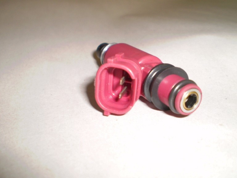 Daihatsu Hijet Mini Truck Fuel Injector Part No. 23250-97201
