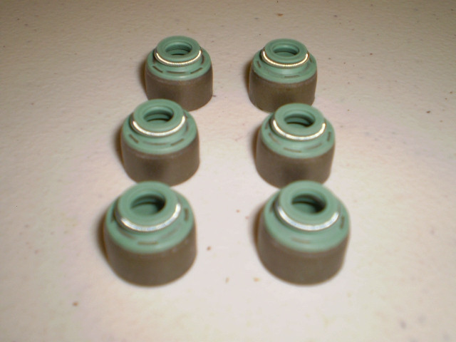 Daihatsu Mini Truck Hijet Valve Stem Seal Set Fit S80P S81P S82P S83P S110P  EB EF Single Cam 