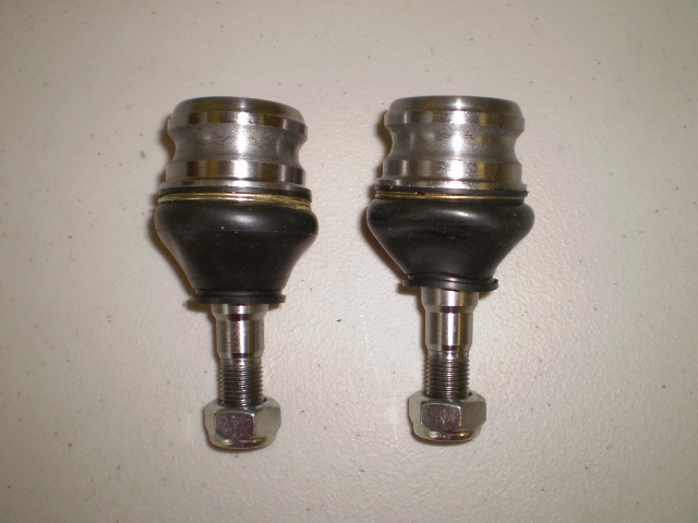 Subaru Sambar Mini Truck Front Ball Joint Pair KS3 KS4 KV3 KV4