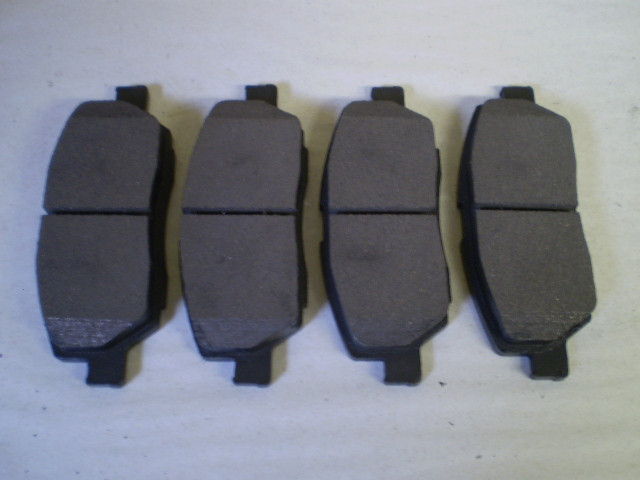 Suzuki Carry Mini Truck Front Brake Pads DA52T DB52T DA62T DG52T DH52 DG62
