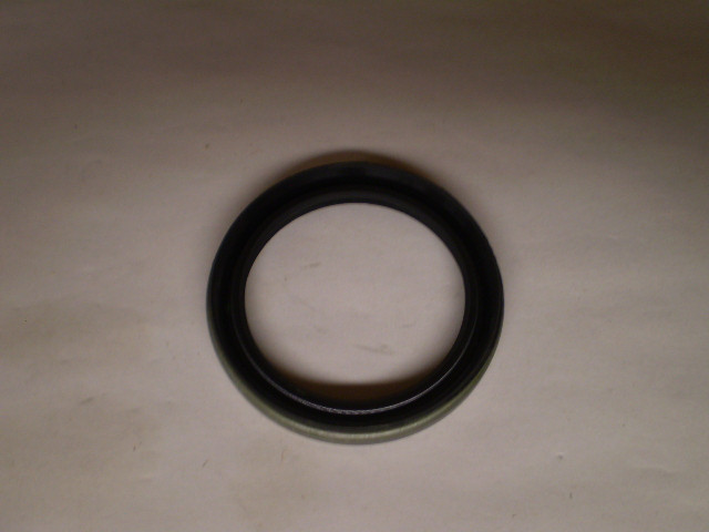 Suzuki Carry Mini Truck Front Wheel Outer Seal