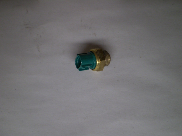 Suzuki Carry Mini Truck Thermo Radiator Switch